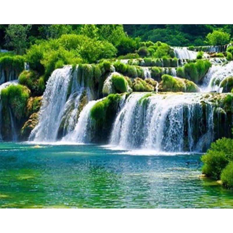 Natural Waterfall Di...