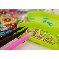 diamond painting is widely popular in Canada